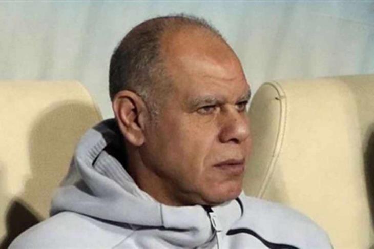 ايمن حافظ